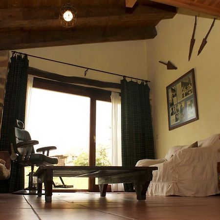 Отель Tardes Al Sol Салинас-де-Писуэрга Экстерьер фото
